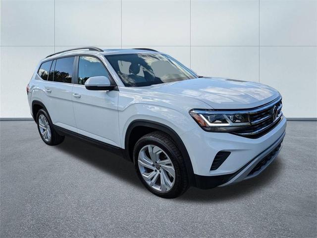 Photo of 2022 Pure White Volkswagen Atlas