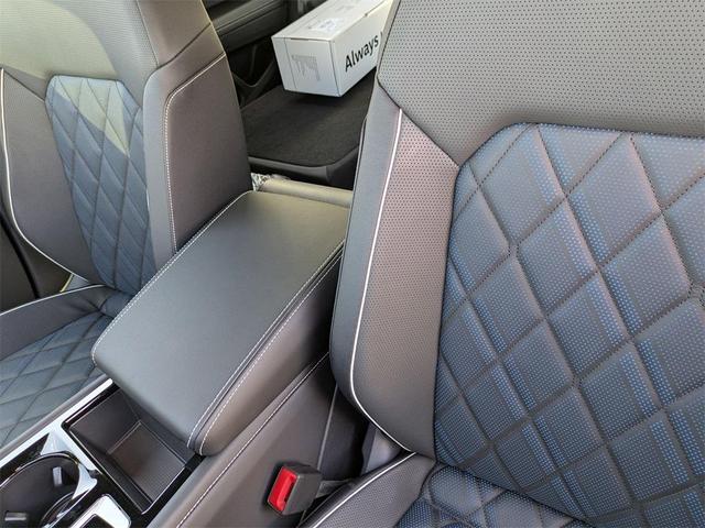 Photo of 2026 Pure Gray Volkswagen Atlas Cross Sport