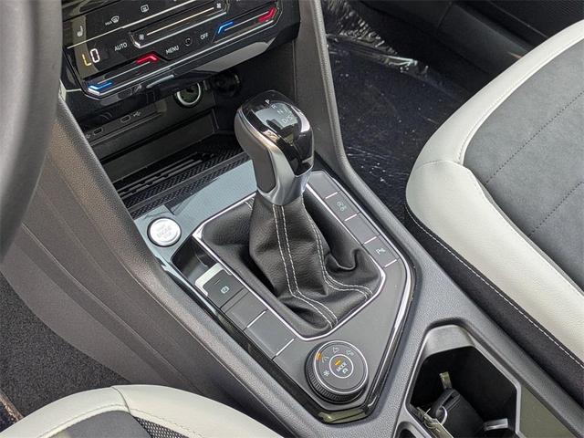 Photo of 2025 Deep Black Pearl Effect Volkswagen Taos