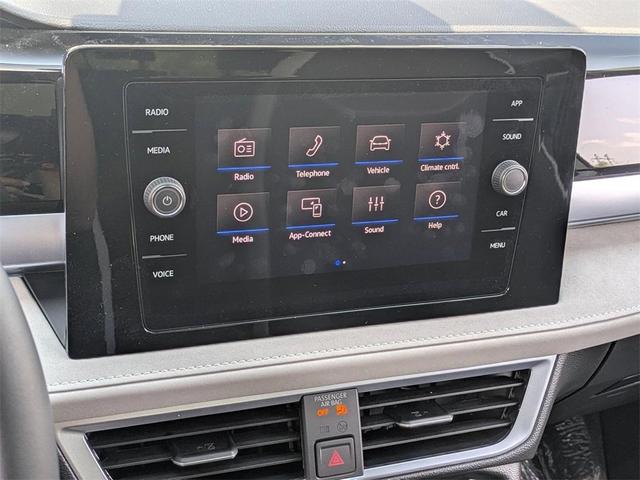 Photo of 2025 Deep Black Pearl Effect Volkswagen Taos