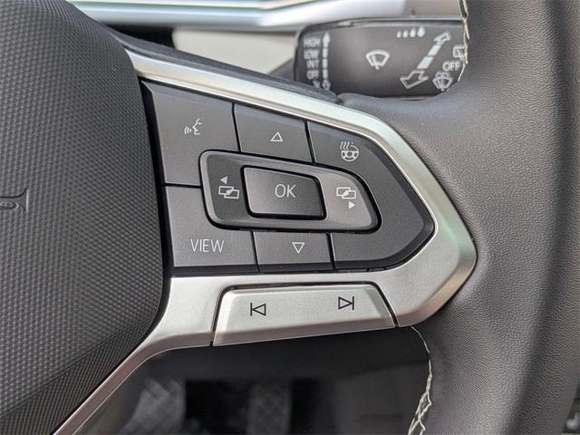 Photo of 2025 Deep Black Pearl Effect Volkswagen Taos