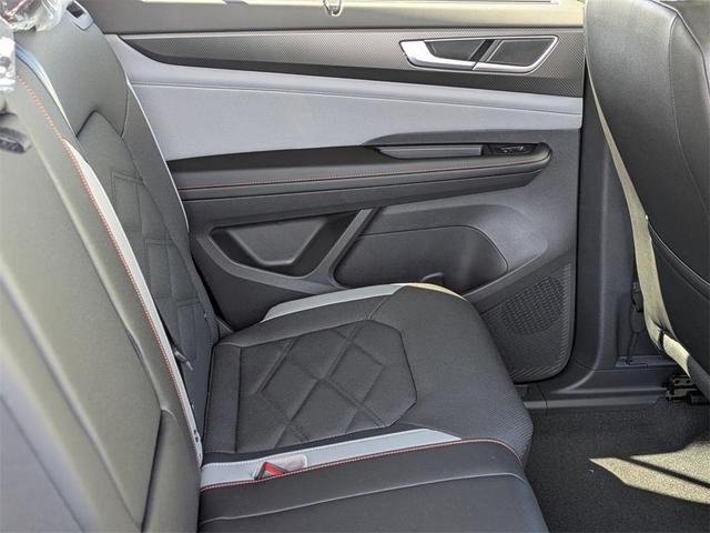 Photo of 2025 Avocado Green Pearl Volkswagen Atlas