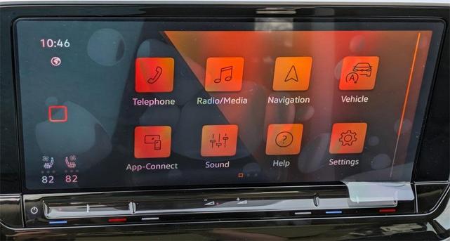 Photo of 2025 Avocado Green Pearl Volkswagen Atlas