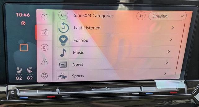 Photo of 2025 Avocado Green Pearl Volkswagen Atlas