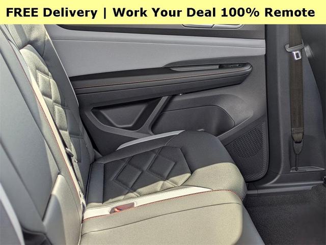 Photo of 2025 Pure Gray Volkswagen Atlas
