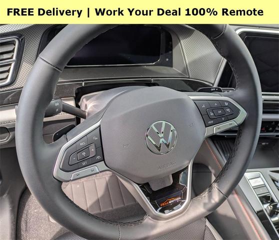 Photo of 2025 Pure Gray Volkswagen Atlas