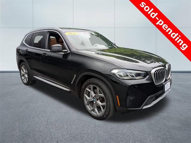 Photo of 2022 Jet Black BMW X3