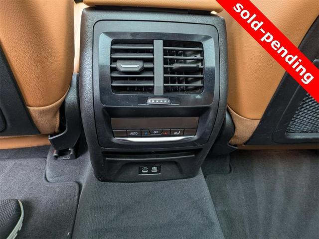 Photo of 2022 Jet Black BMW X3