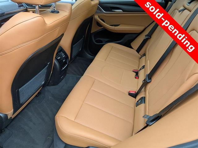 Photo of 2022 Jet Black BMW X3