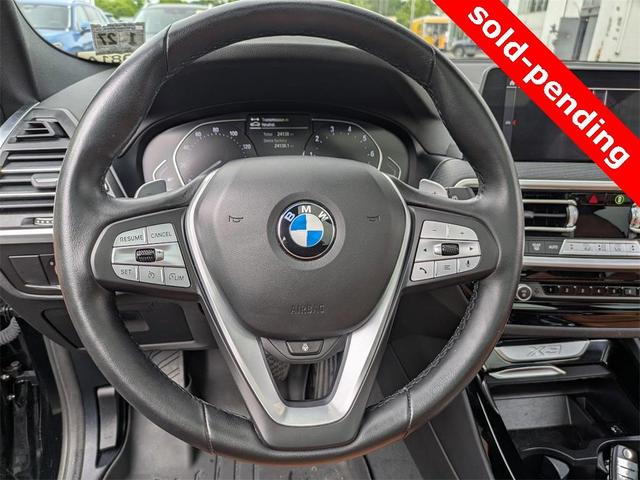 Photo of 2022 Jet Black BMW X3
