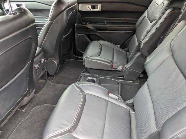 Photo of 2020 Blue Metallic Ford Explorer