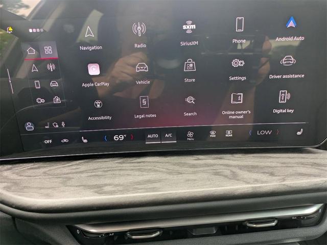 Photo of 2025 Tambora Gray Metallic Audi Q5