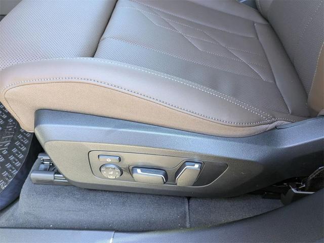 Photo of 2026 Black Sapphire Metallic BMW X3