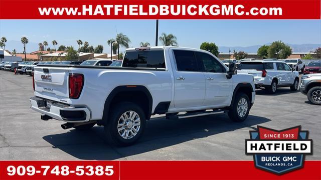 Photo of 2021 White Frost Tricoat GMC Sierra 2500