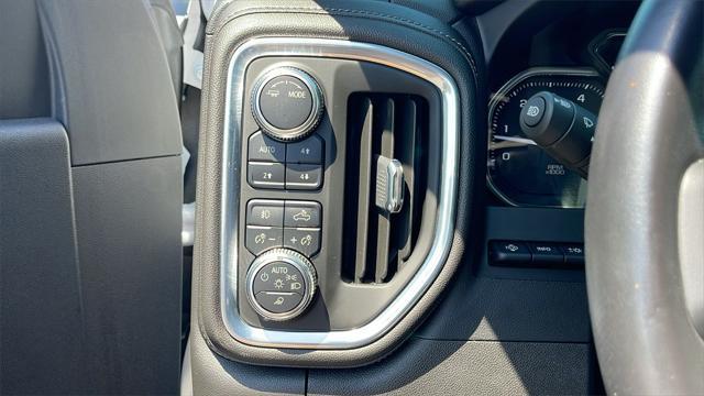 Photo of 2021 White Frost Tricoat GMC Sierra 2500