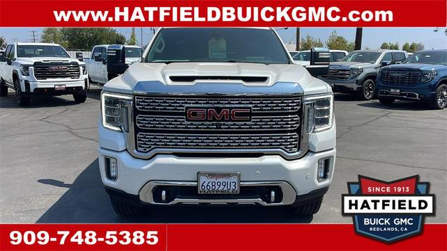 Photo of 2021 White Frost Tricoat GMC Sierra 2500