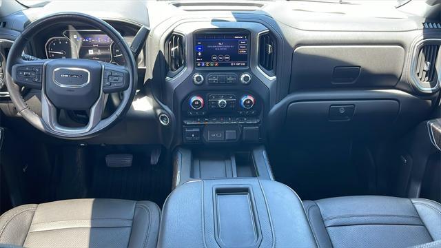 Photo of 2021 White Frost Tricoat GMC Sierra 2500