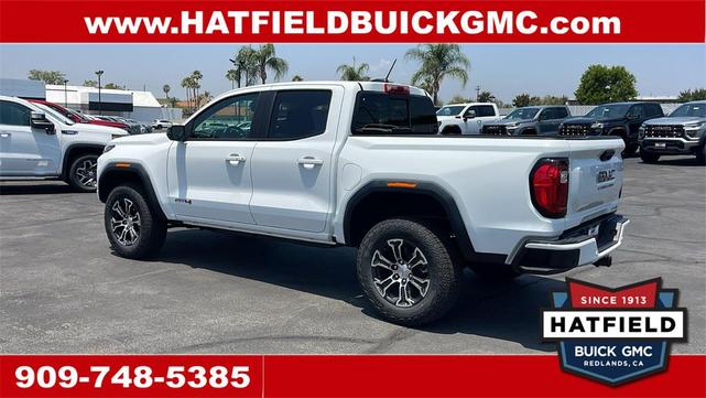Photo of 2025 Summit White GMC Canyon