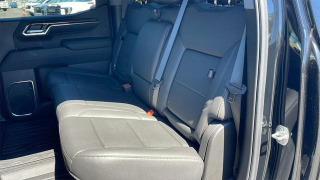 Photo of 2025 Onyx Black GMC Sierra 1500