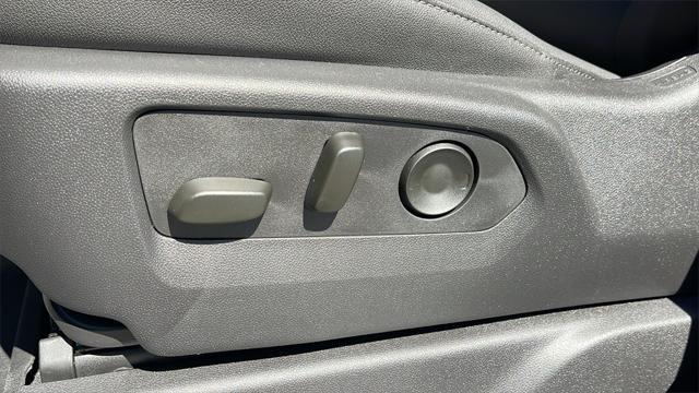 Photo of 2025 Onyx Black GMC Sierra 1500