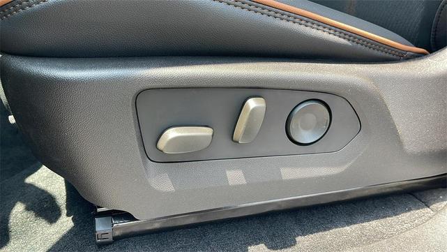 Photo of 2025 Sterling Metallic GMC Canyon