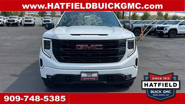 Photo of 2025 Summit White GMC Sierra 1500