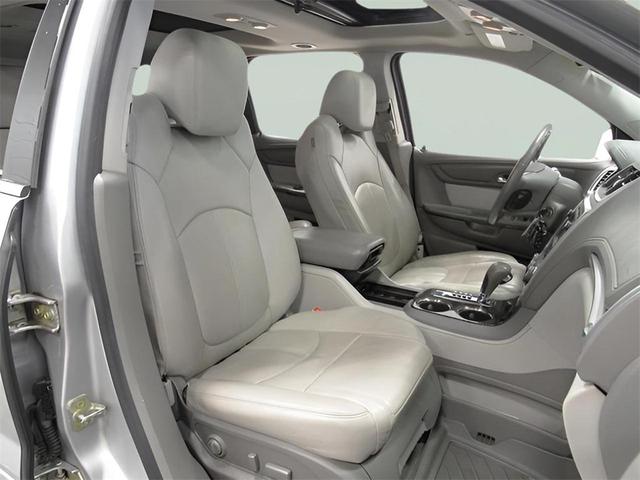 Photo of 2015 Quicksilver Metallic GMC Acadia