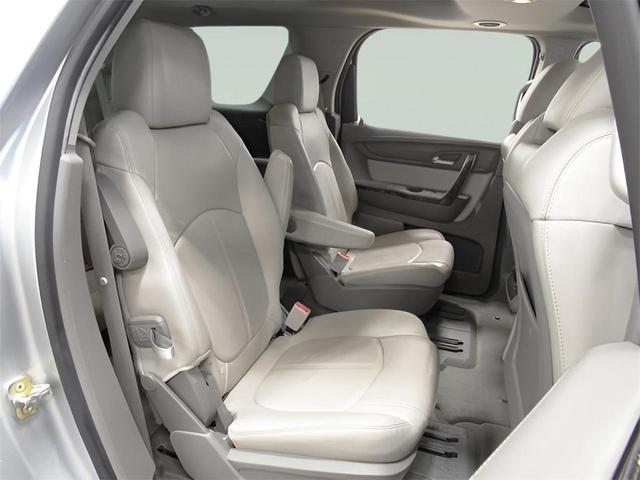 Photo of 2015 Quicksilver Metallic GMC Acadia