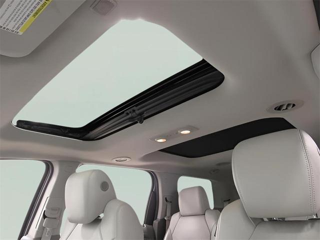 Photo of 2015 Quicksilver Metallic GMC Acadia