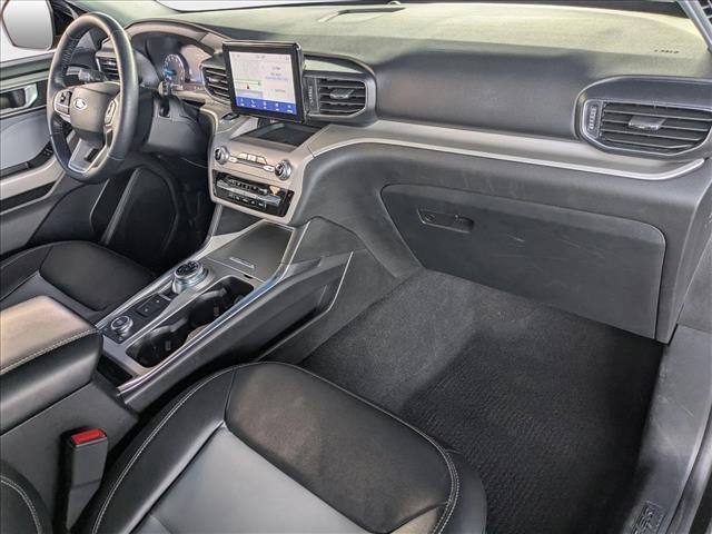 Photo of 2023 Agate Black Metallic Ford Explorer
