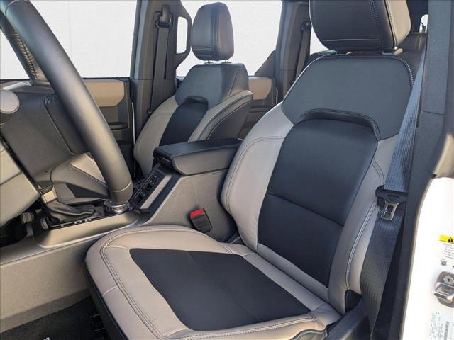 Photo of 2024 Oxford White Ford Bronco