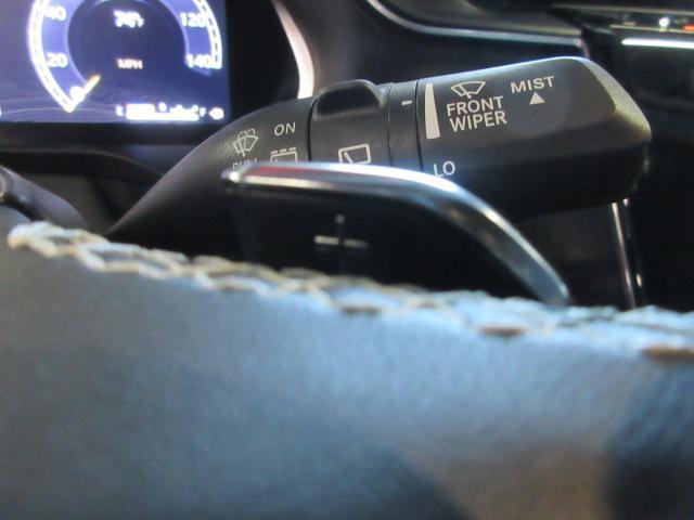 Photo of 2024 Bright White Clearcoat Jeep Grand Cherokee L