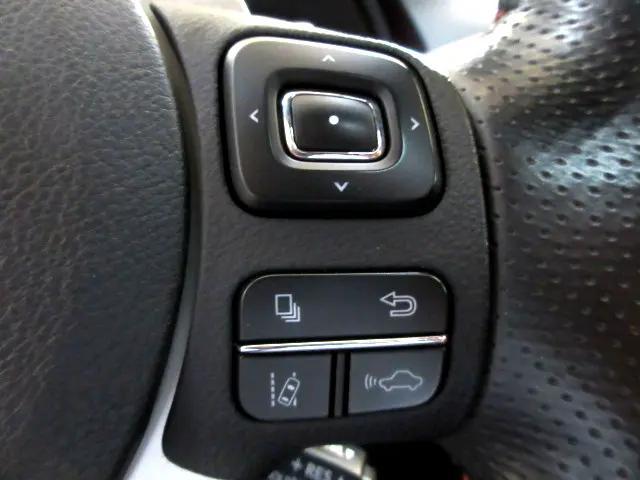 Photo of 2020 Black Lexus IS 350