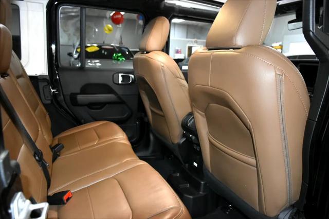 Photo of 2020 Black Clearcoat Jeep Wrangler Unlimited