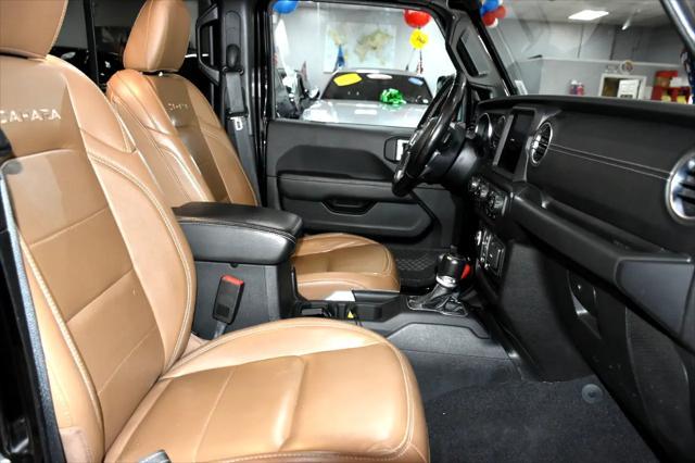 Photo of 2020 Black Clearcoat Jeep Wrangler Unlimited