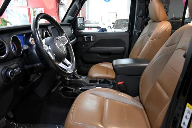 Photo of 2020 Black Clearcoat Jeep Wrangler Unlimited