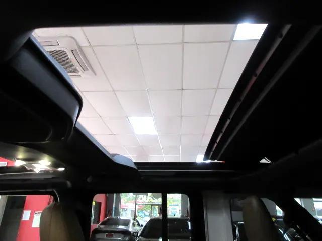 Photo of 2020 Black Clearcoat Jeep Wrangler Unlimited