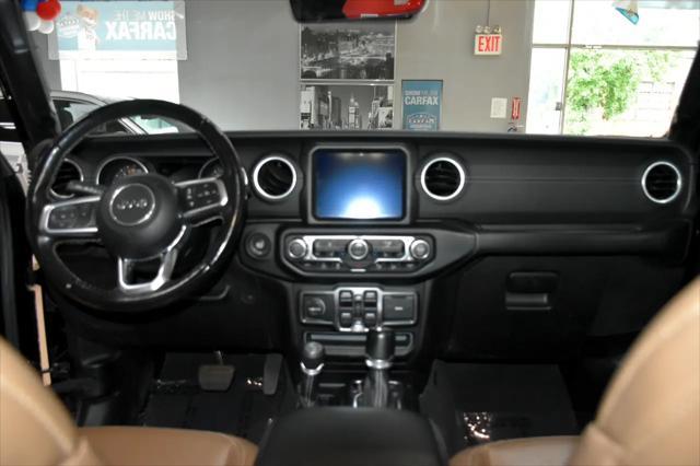 Photo of 2020 Black Clearcoat Jeep Wrangler Unlimited