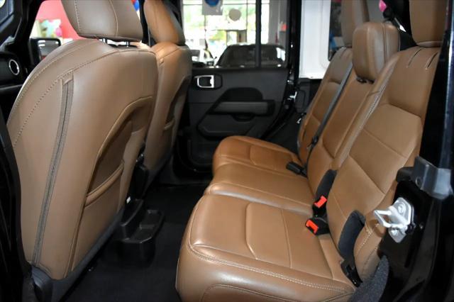 Photo of 2020 Black Clearcoat Jeep Wrangler Unlimited