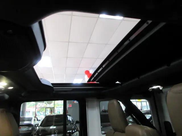 Photo of 2020 Black Clearcoat Jeep Wrangler Unlimited