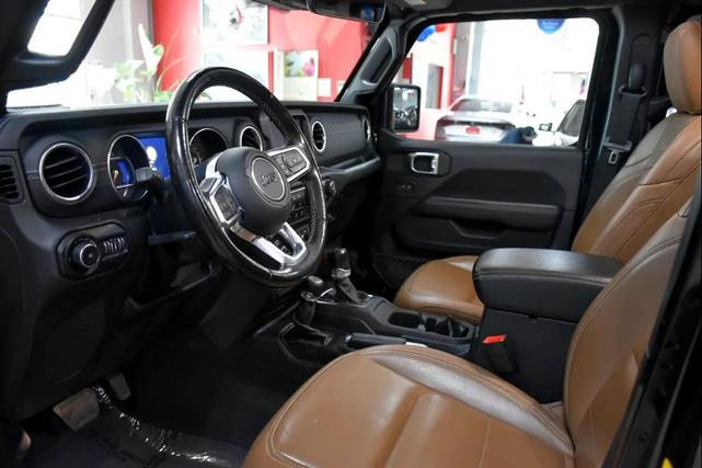 Photo of 2020 Black Clearcoat Jeep Wrangler Unlimited