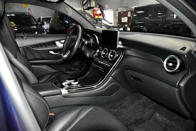 Photo of 2018 Blue Mercedes-Benz GLC 300