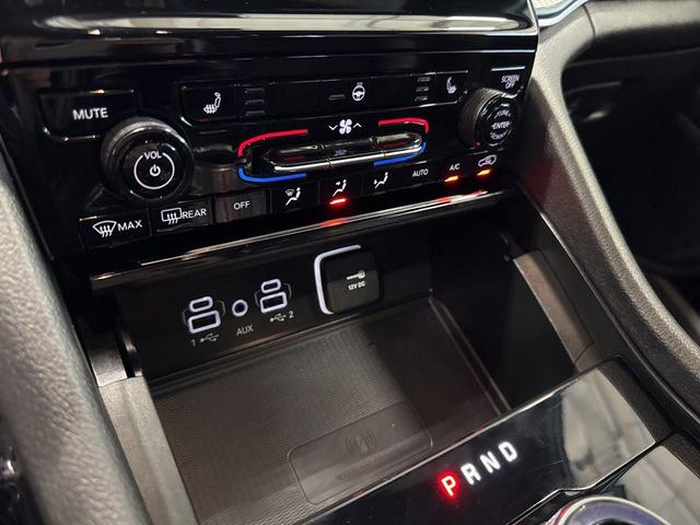 Photo of 2024 Velvet Red Pearlcoat Jeep Grand Cherokee
