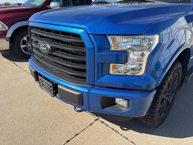 Photo of 2016 Blue Flame Metallic Ford F-150