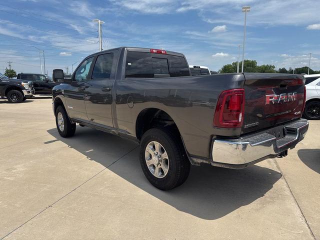 Photo of 2025 Granite Crystal Metallic Clearcoat RAM 2500