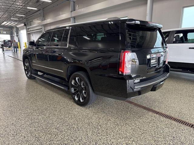 Photo of 2018 Onyx Black GMC Yukon XL