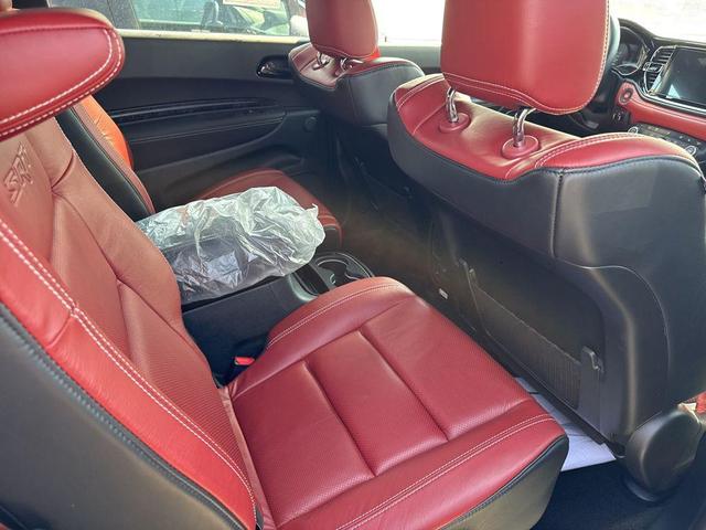 Photo of 2024 DB Black Clearcoat Dodge Durango