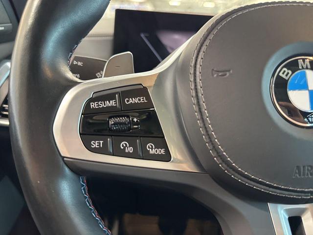 Photo of 2024 Black Sapphire Metallic BMW X7