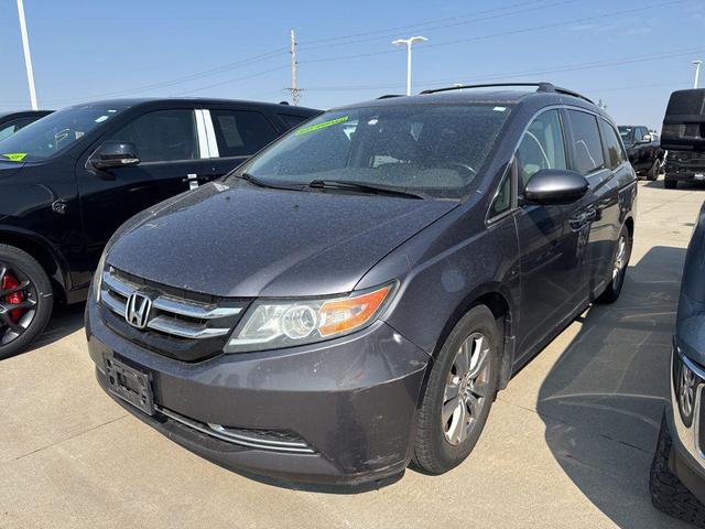 Photo of 2016 Lunar Silver Metallic Honda Odyssey