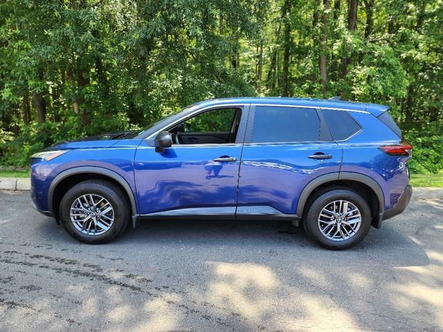 Photo of 2023 Caspian Blue Metallic Nissan Rogue